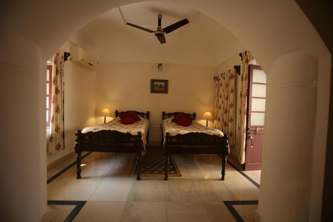 Отель Roop Niwas Kothi, Near Mandawa Nawalgarh Экстерьер фото